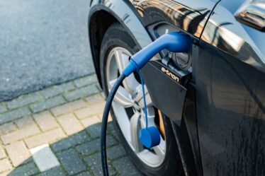 Laadinnovaties die elektrisch rijden toegankelijker maken